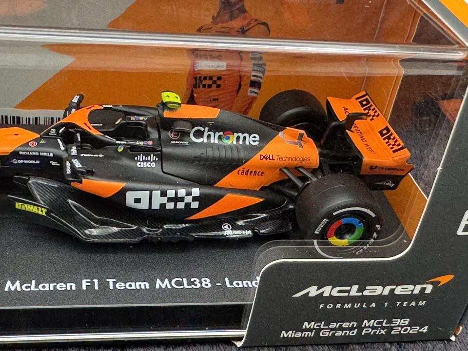 Bburago 2025 F1 Racing McLaren MCL38 Miami Grand Prix 2024 Lando Norris LN4 1:43 - Image 4 of 4