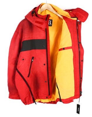 DIESEL W-Trodd L Oversized Jacke rot Kapuze beschichtet Reißverschluss Fleece Logo