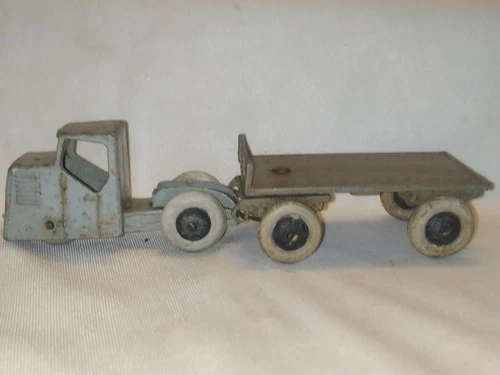 VINTAGE OLD DIE CAST TOY TROLLY TRUCK DINKY TOYS ENGLAND MADE MECCANO CO #D10