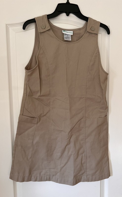 classroom girls dredd uniform size 14 khaki 