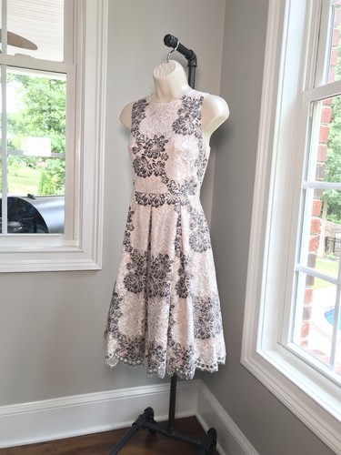 Eliza J Petite’s Pink Fit & Flare Cocktail Dress Pockets - Women’s 2P  EUC! - Picture 6 of 13