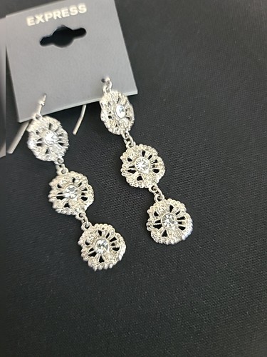 Express Silver/Stone Sparkling Dangling Earrings NWT - Picture 4 of 5