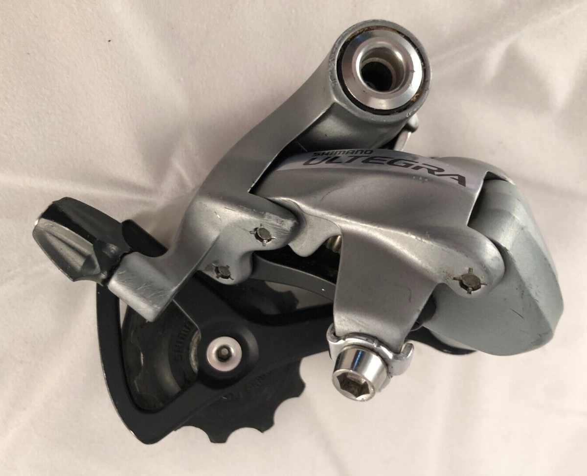 SHIMANO ULTEGRA リアディレイラー　6700ss Shimano Ultegra RD-6700-SS Rear Derailleur 10 Sp | The Pro's