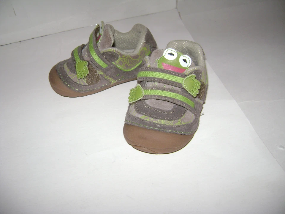 ZAPATOS DEPORTIVOS STRIDE RITE DISNEY KERMIT RANA NIÑOS PEQUEÑOS talla 4 M CUERO MARRÓN Foto 2 de 4