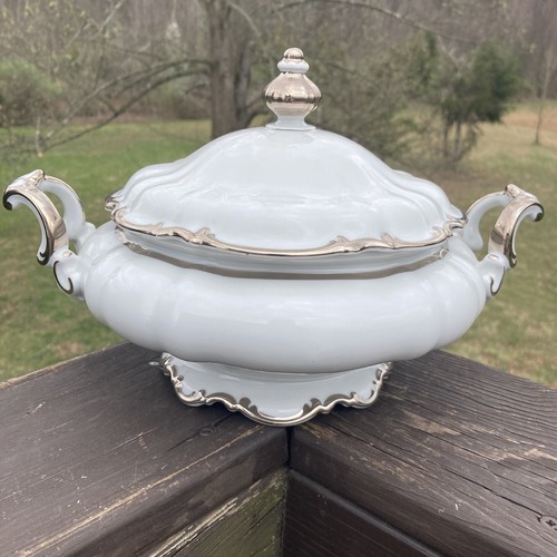 Hutschenreuther Bavaria Germany Revere White Covered Casserole Dish