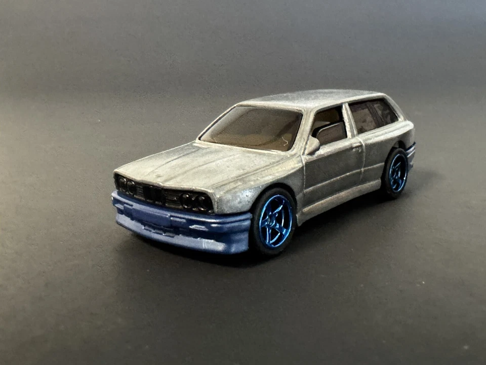 HOT WHEELS PROTOTYPE TEST-RUN RAW BODY RIVET BMW M3 Wagon Unique ! - Image 4 of 4
