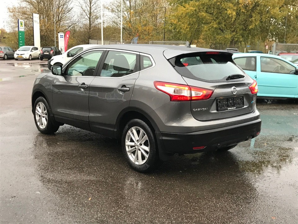 C1130 nissan qashqai