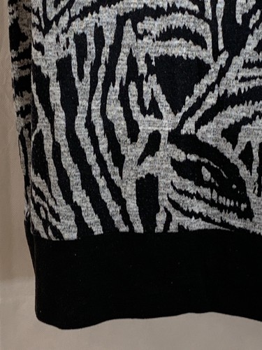 TIANA B. Black Gray Leaf Art to Wear Knit Dress Size 10 3/4 Sleeve Black Hems - Picture 15 of 19