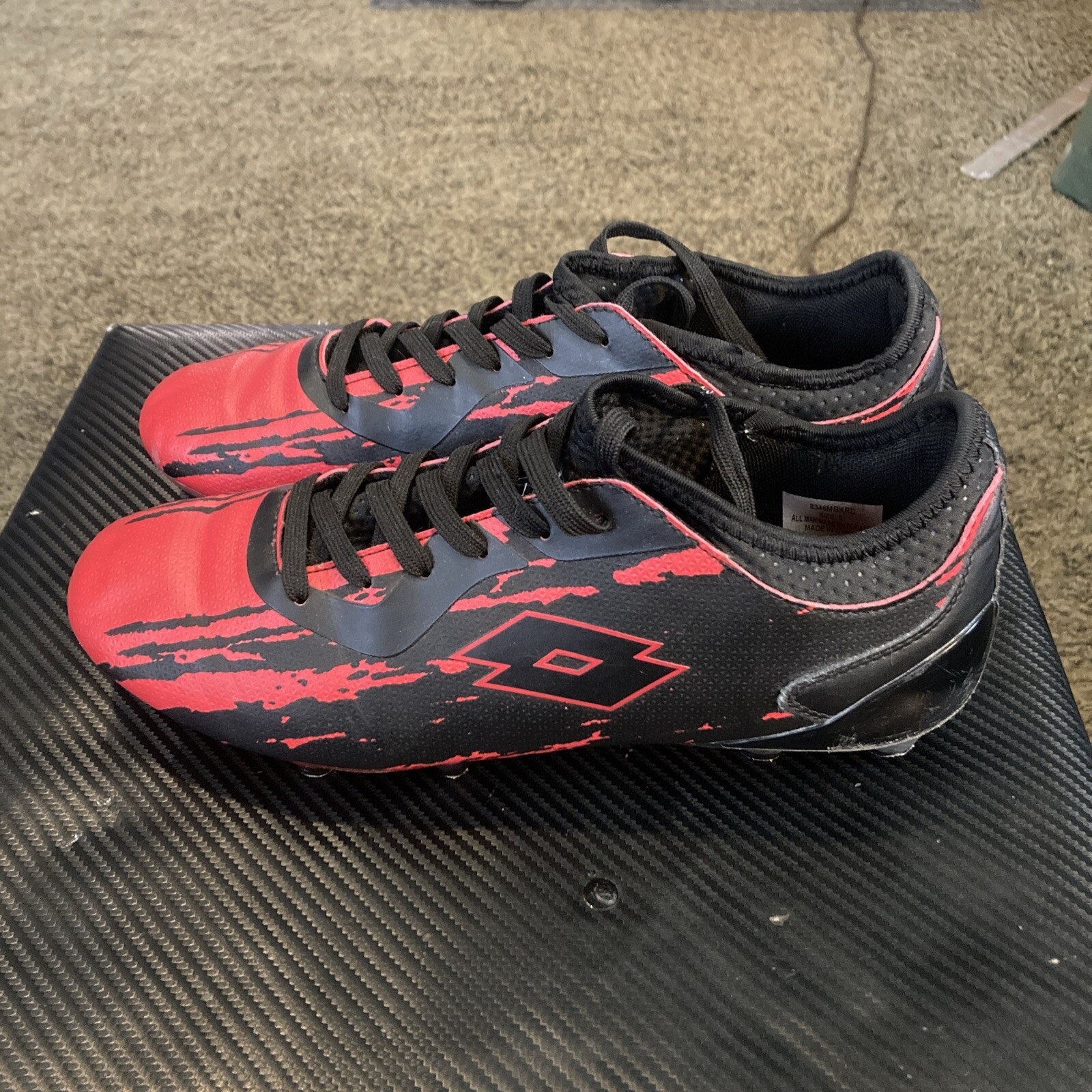 Lotto tacchetti da calcio rossi neri taglia 8 da uomo