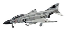 Hasegawa 1/48 US Navy F-4J Phantom II w/One Piece Canopy Model Kit HAPT06 NEW