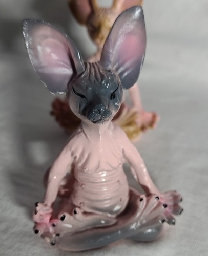 Cat Meditate Statue Figurines Miniature Decor Sphynx Desktop DecorationAnimal(2) - Picture 3 of 4