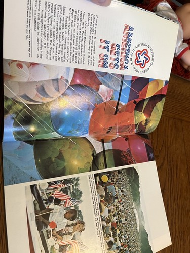 Soldiers Official US Army Magazine - December 1976 Happy Holidays Airborne Xmas - Picture 10 of 10