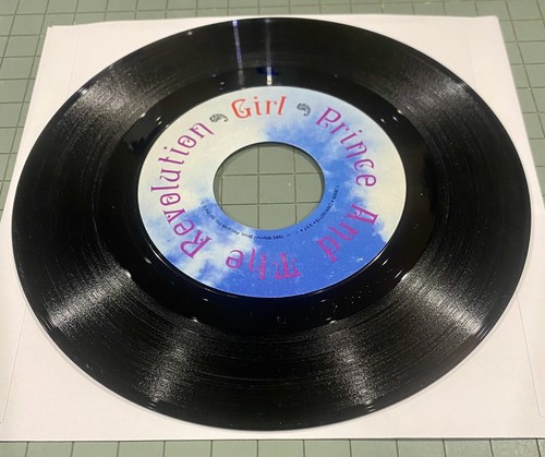 America / Girl - Prince and the Revolution 7" 45, 1985 Paisley Park 7-28999 - Picture 4 of 7