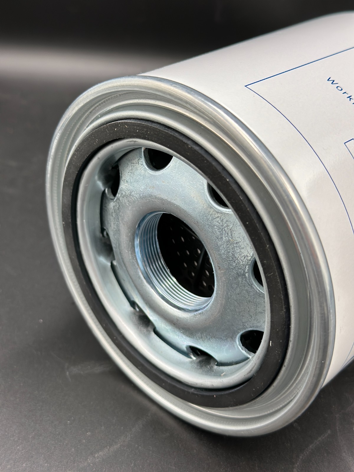 NEW OEM FOR VOLVO D13 air dryer cartridge OEM 21620181