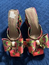 Betsey johnson Slip On Heels 9.5