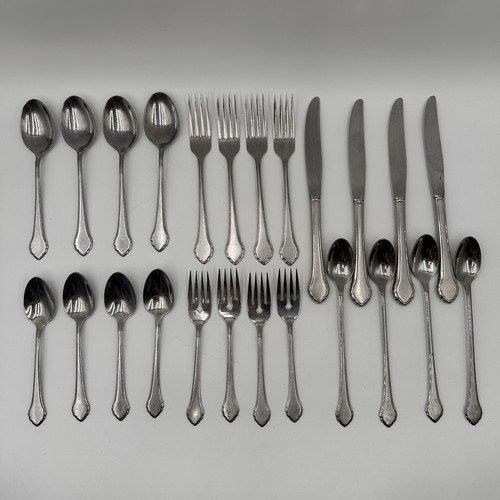 Oneida Rogers Summer Mist Autumn Glow 24-teiliges Set Service für 4 Edelstahl Besteck - Bild 1 von 13