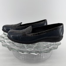 Clarks Bendables Womens Loafer Shoes Navy Blue Croc Embossed Leather Size 8M