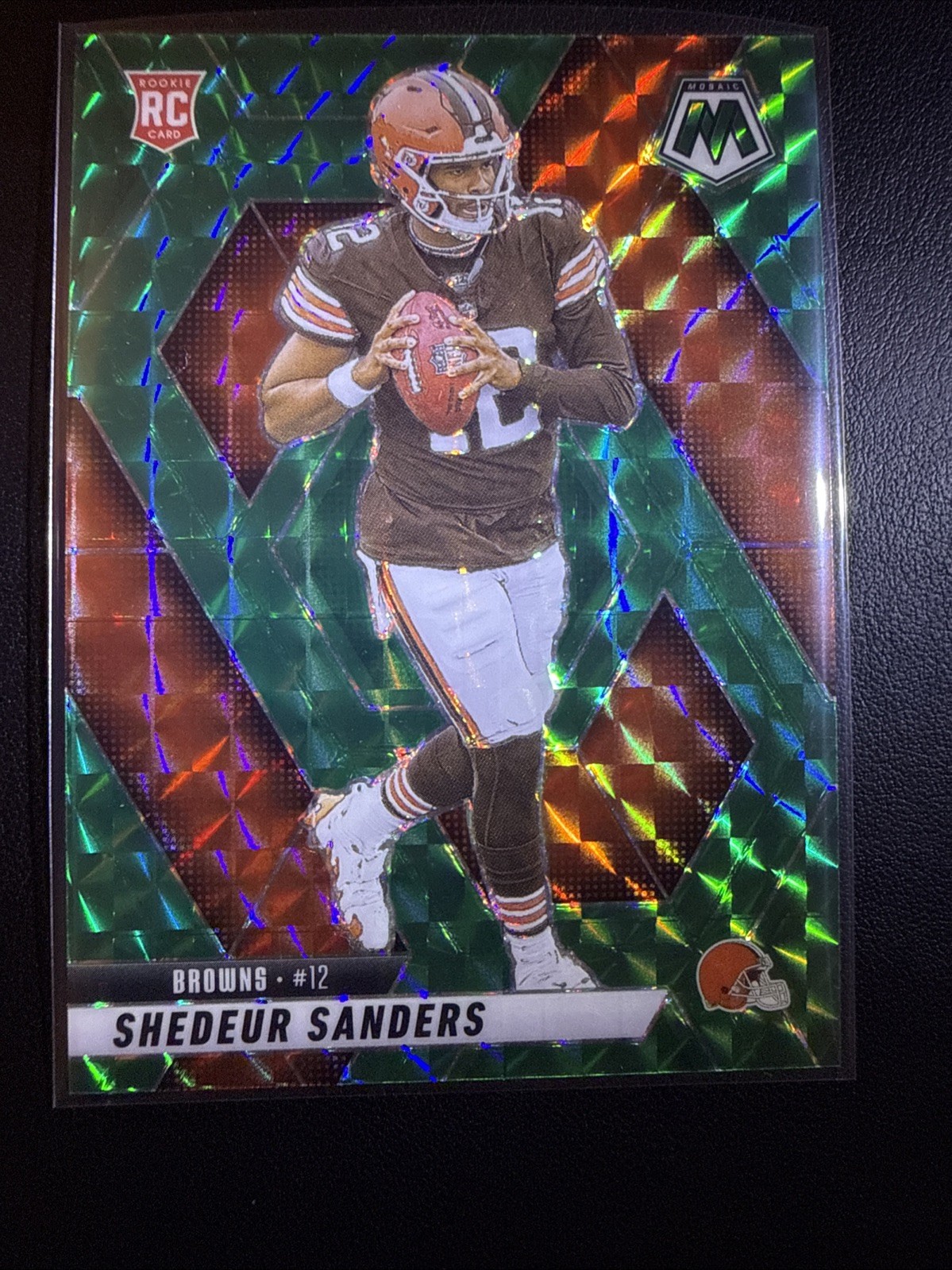 2025 Panini Mosaic Shedeur Sanders Green Mosaic Prizm #302 (RC) Browns