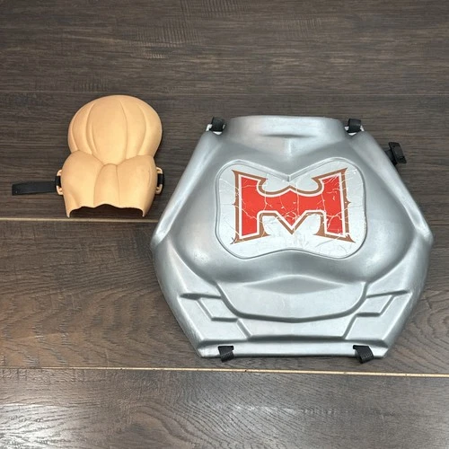 Vintage 1984 Masters of the Universe He-Man role play set Battle Armor Chest HG