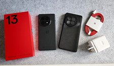 OnePlus 13 12GB RAM 256GB Black. UK Version - Great Condition 