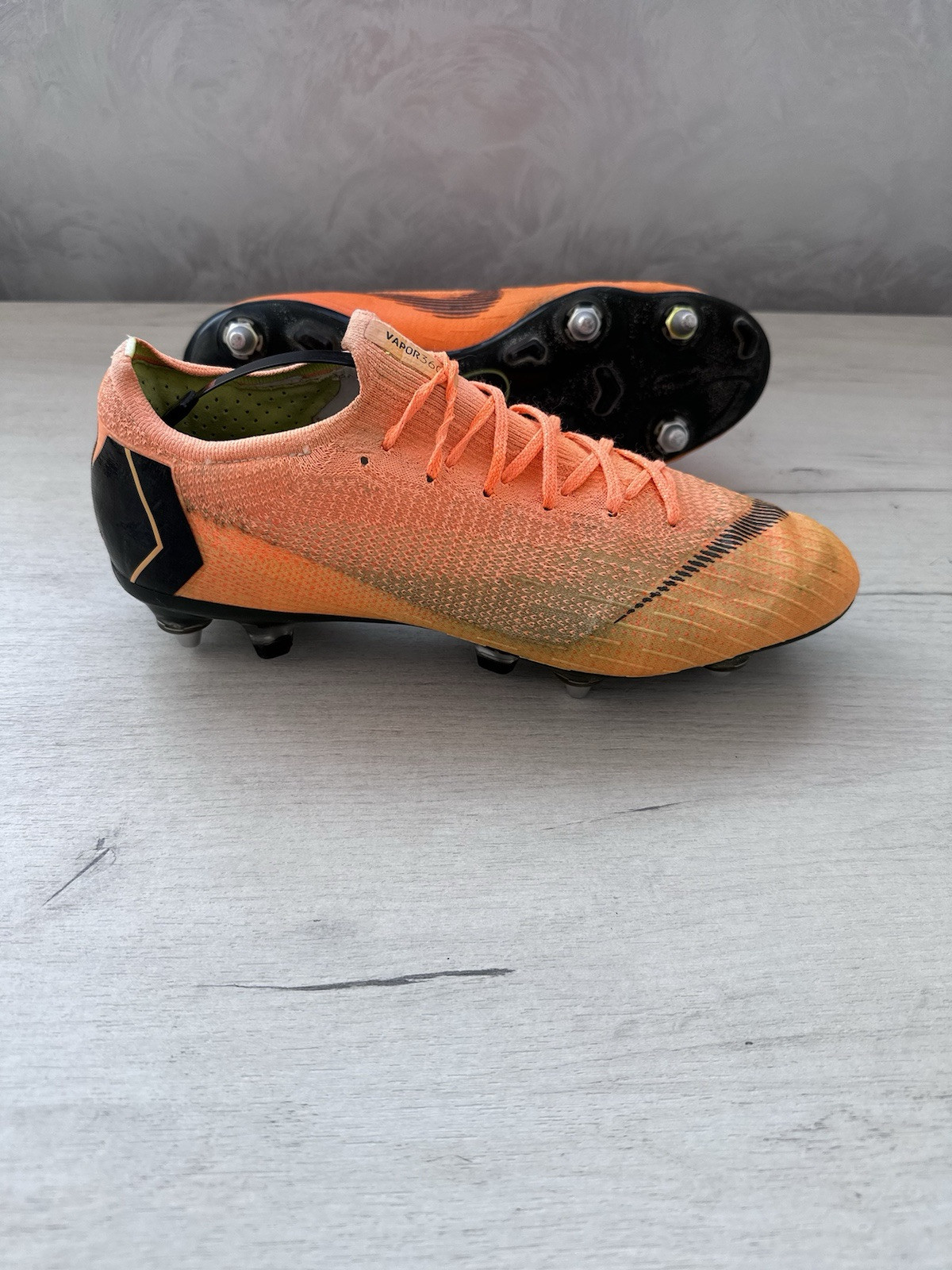 Nike Mercurial Vapor 12 Elite Total Orange Football Soccer Cleats