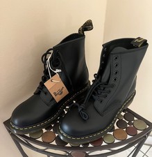 Dr. Martens AirWair Unisex 1460 Smooth Leather Lace Up Boots - US 9M/10W NEW