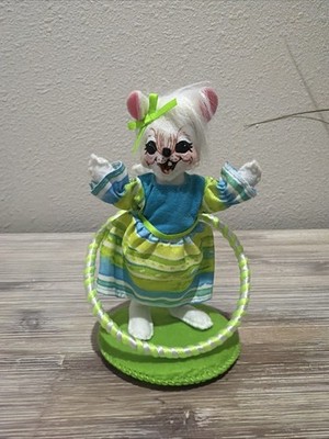 Annalee 5in Girl Mouse with Hula Hoop Item #210922 - 2022