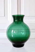 Sehr alte mundgeblasene Zwiesel Glas Vase Grün Vintage