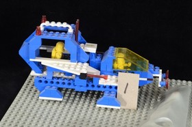 LEGO Lot Of 8 Space Sets-  885, 6801,10, 08,20,28,92 + one more