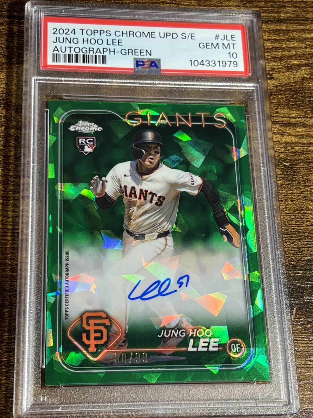 JUNG HOO LEE 2024 Topps Chrome Update Sapphire Green Auto /99 Rookie PSA 10