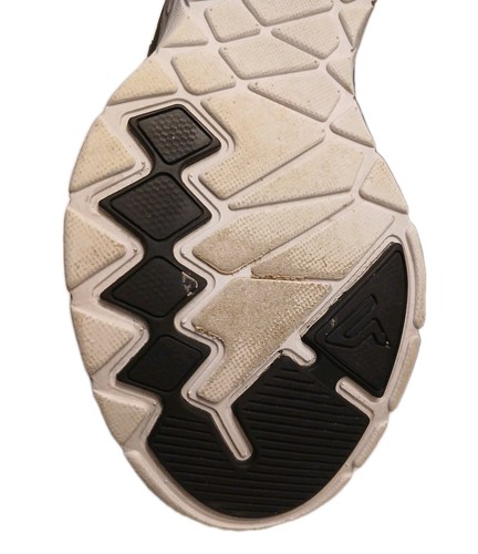 Vionic Sneakers Womens Sz 7 GUC 335 Miles Active Black Silver Gray Ombré Comfort - Picture 12 of 15