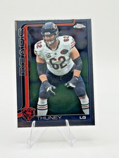Topps Chrome 2025 Joe Thuney #50 Chicago Bears NFL Football Card