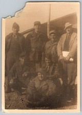 Vtg B W Snapshot Men Soldiers Military Uniforms Group Portrait 1940s