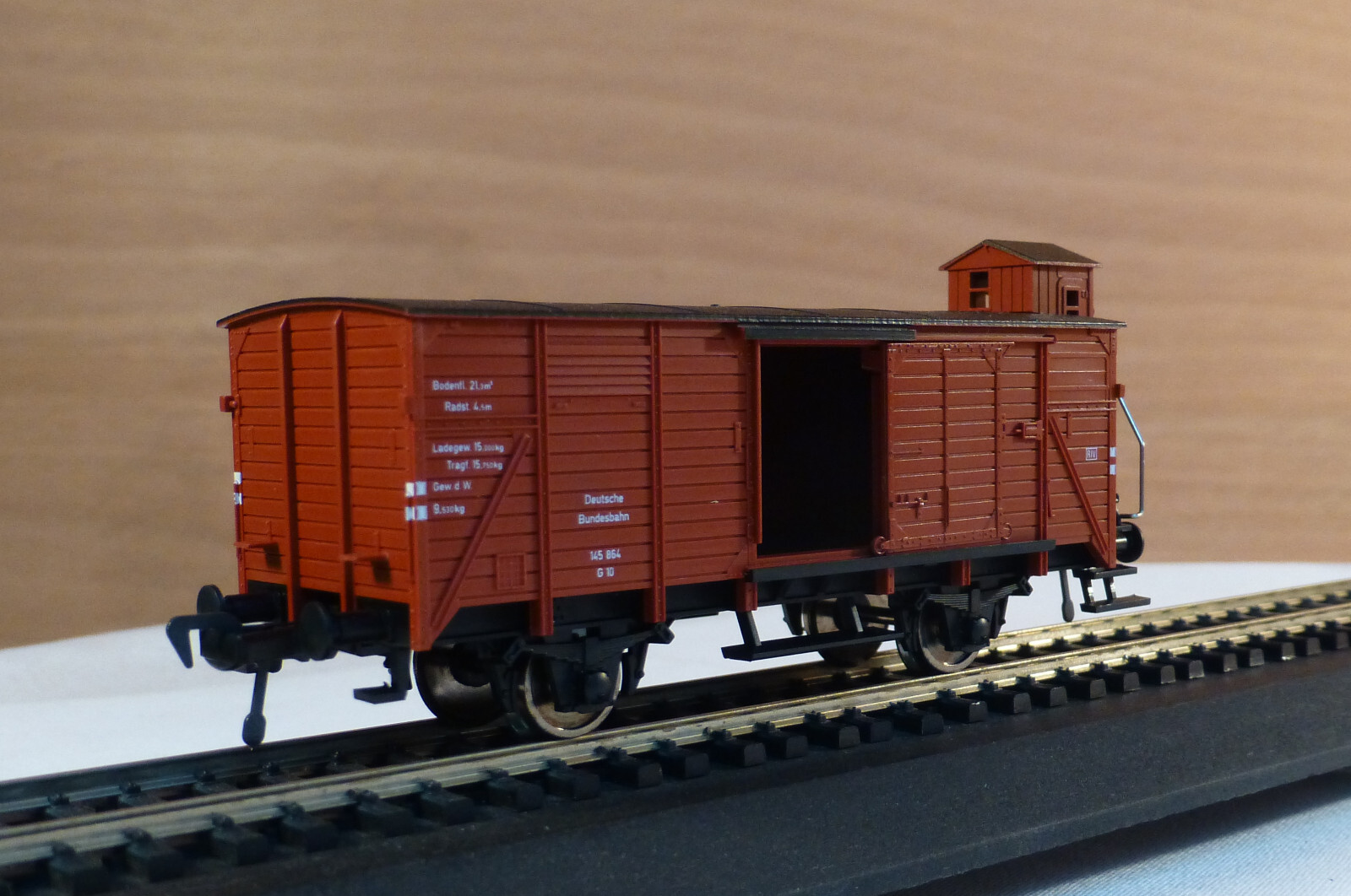 Bild 2 von 6