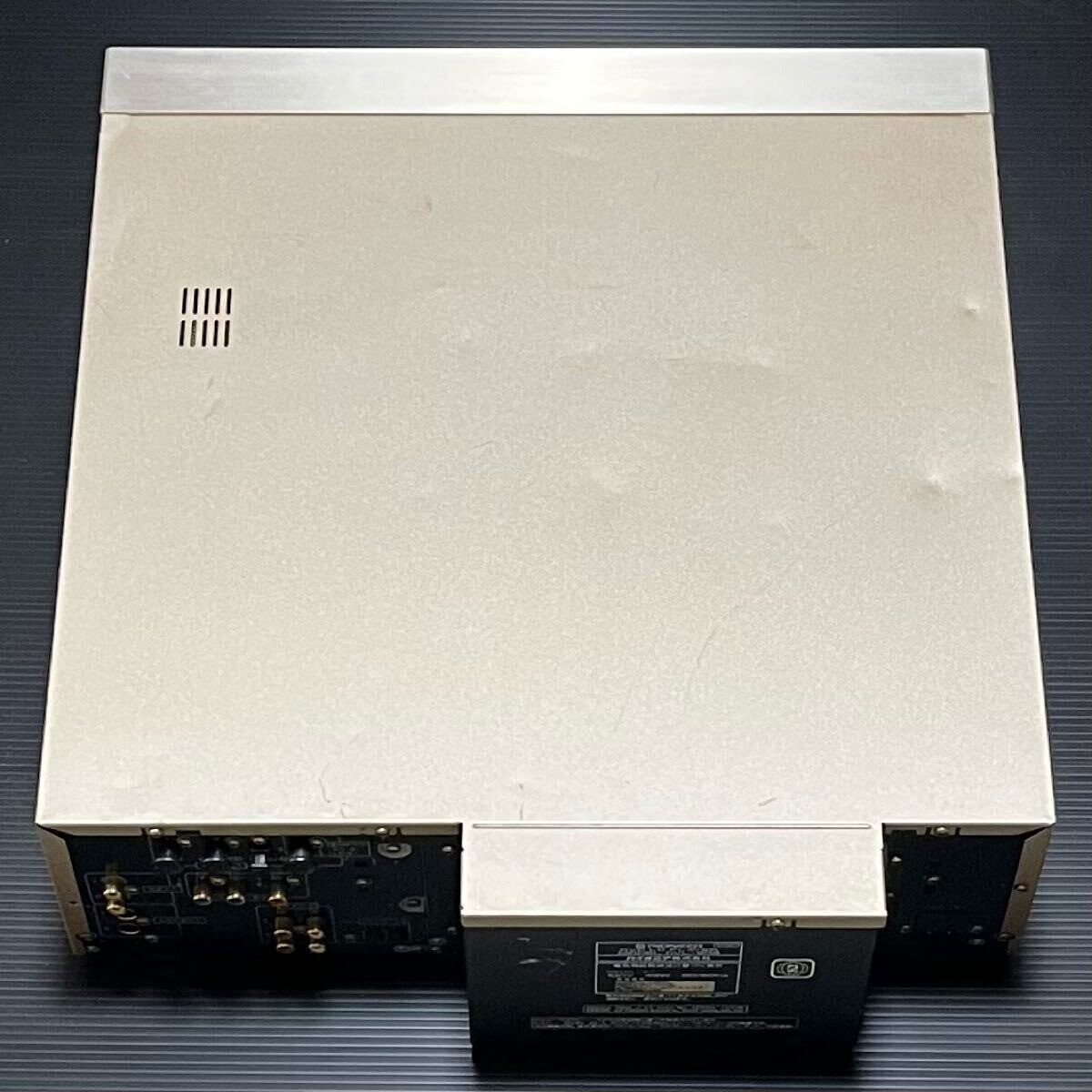 Pioneer DVL-909 LD / DVD / CD Laserdisc Player Operation confirmed