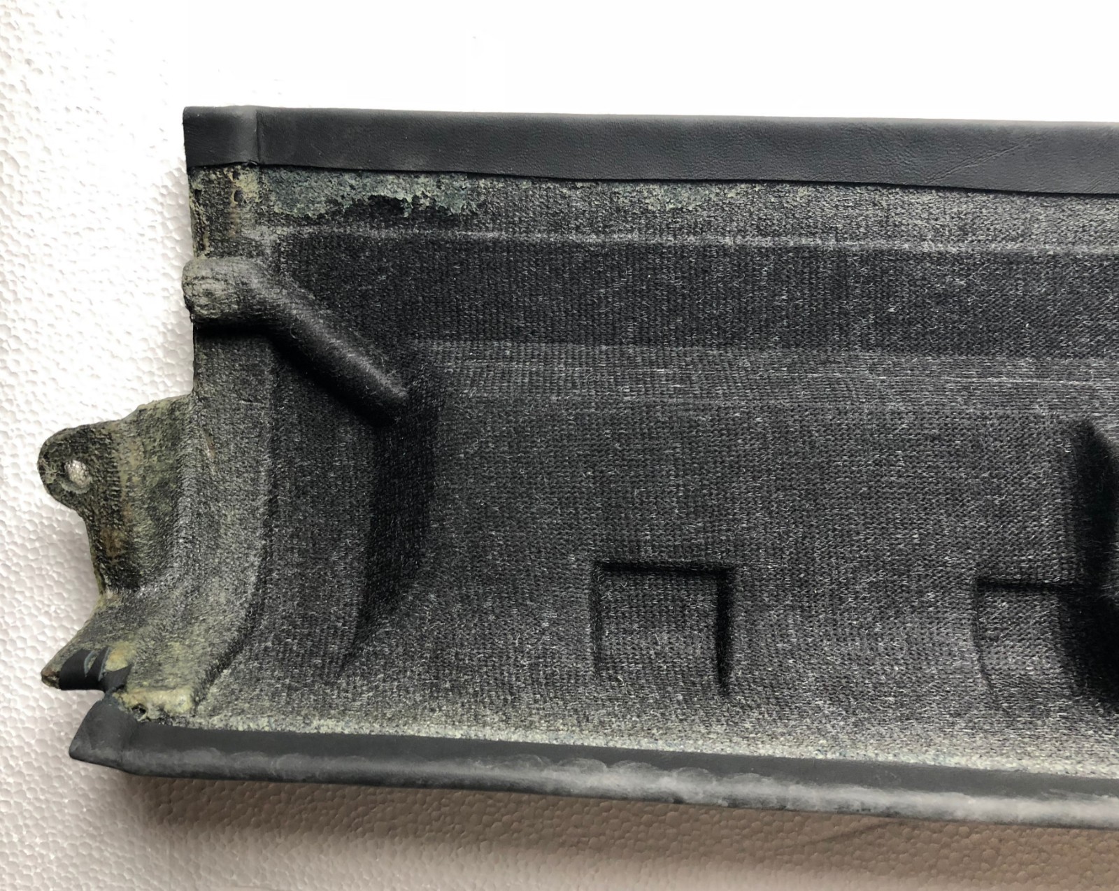 OEM Lamborghini Gallardo 4300020643 400854904B Inner Side Member Nero Perseus 