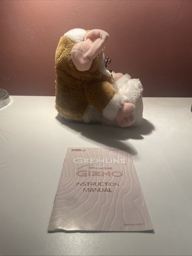 1999 Gizmo Furby Works, Has Instruction Guide  - Picture 4 of 5