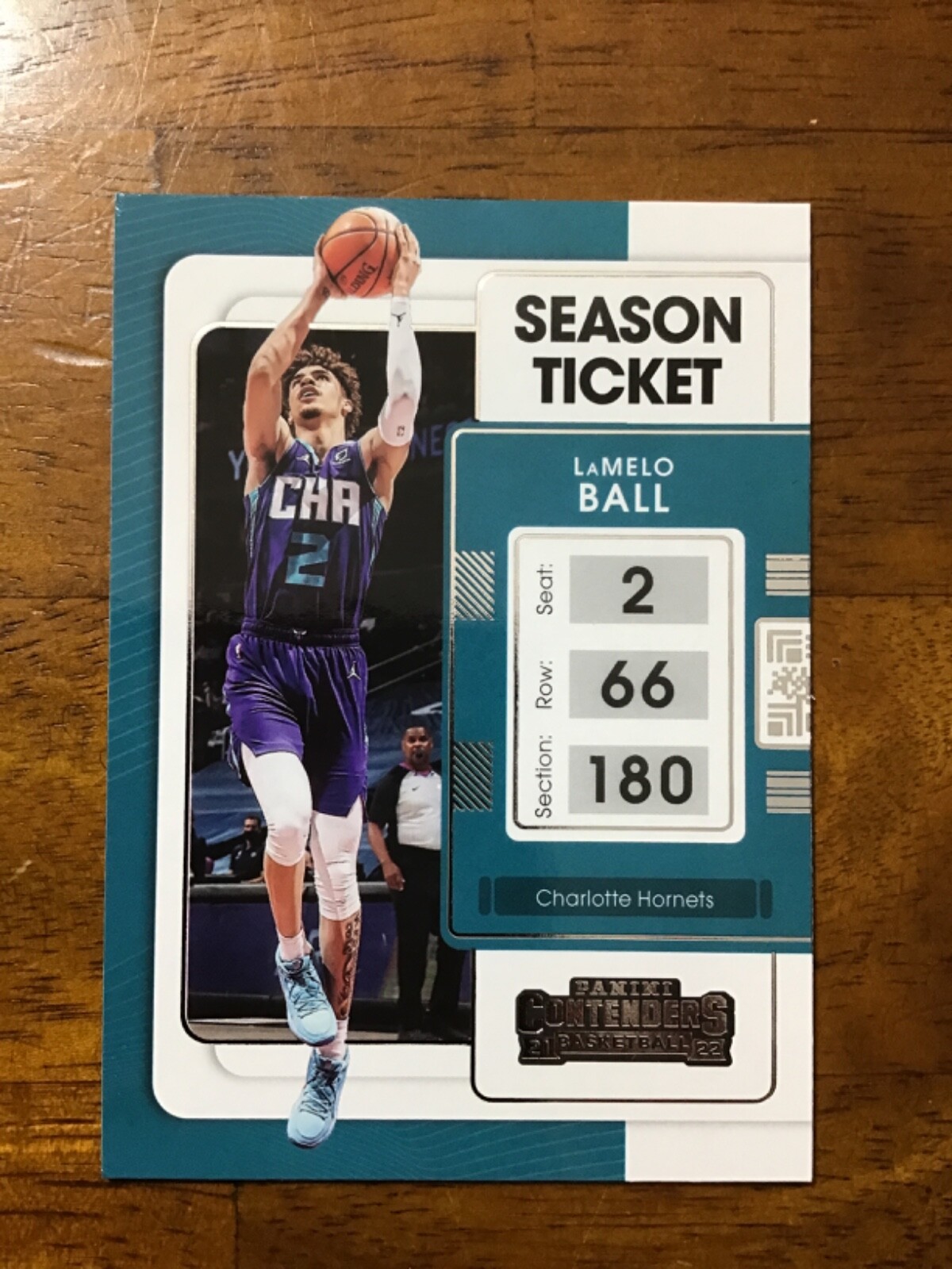 2021-22 Panini NBA Contenders Lamelo Ball Season Ticket #6 Charlotte Hornets