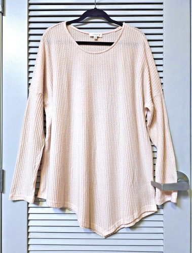 cream waffle texture asym hem knit top XL