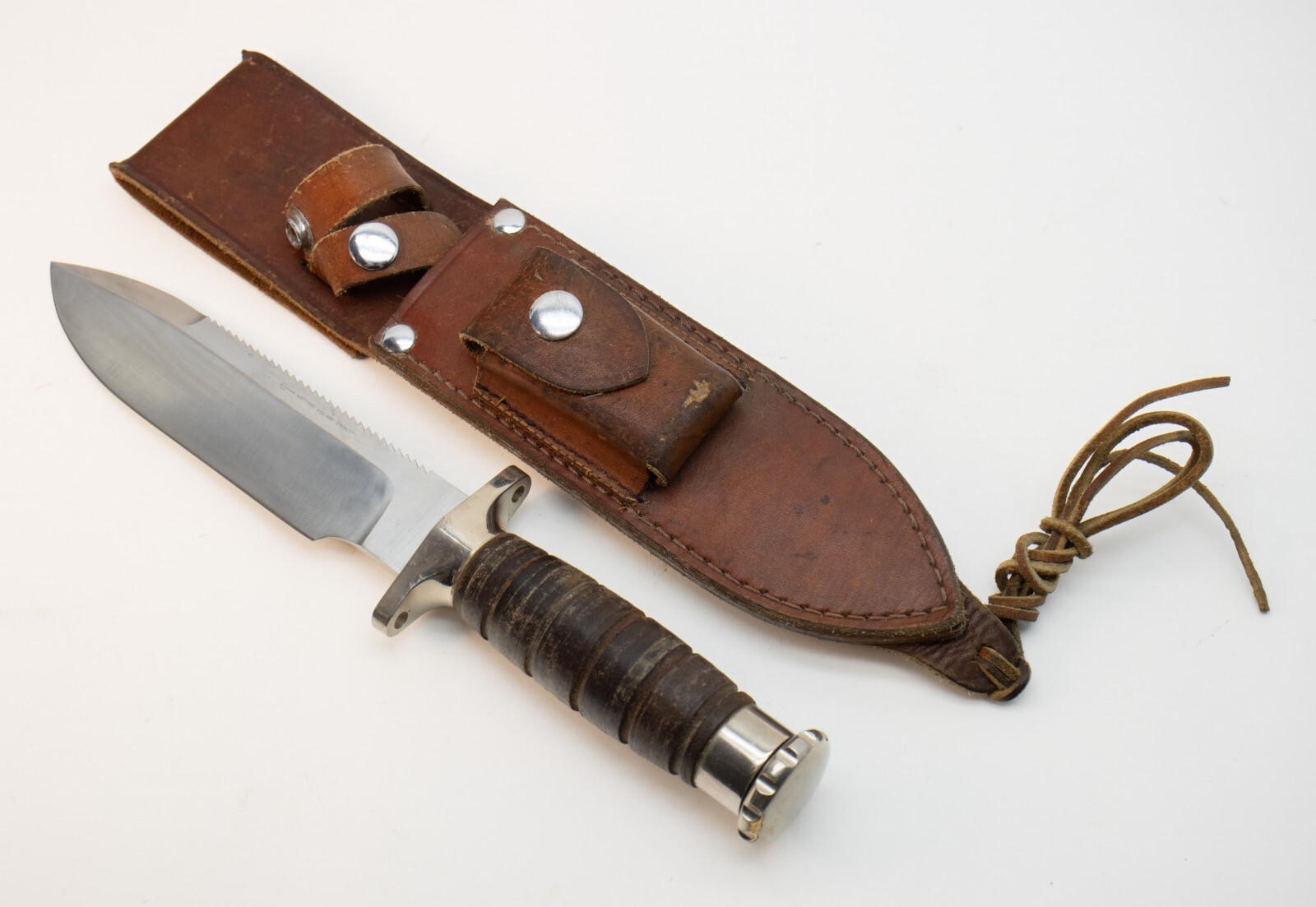 Nice! Rare Vietnam Era Hackman Finland 1/4" Sawback Blade Combat