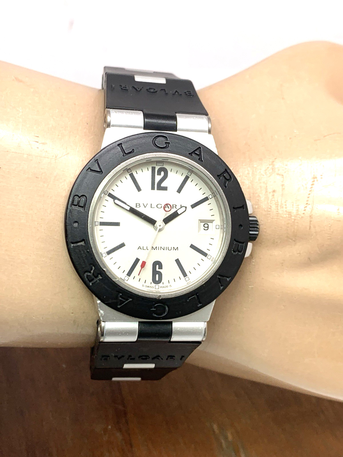 Bvlgari Men's Watch AL38A Aluminum Swiss Automatic Silver Dial Black Rubber 38mm image 10