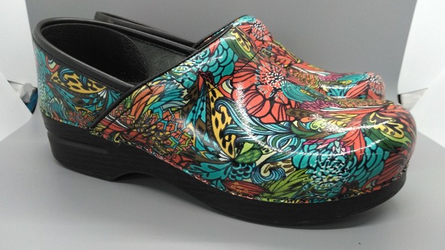 dansko flower clogs