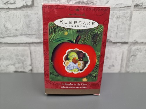 Hallmark 2000 Andenken Ornament A Reader To The Core Wurm Lesen im Apfel, Weihnachten - Bild 8 von 10