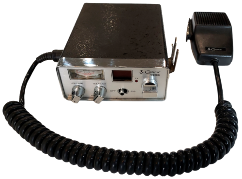 Cobra 19XS Mobile 40-Channel CB Radio Transceiver w/Mic
