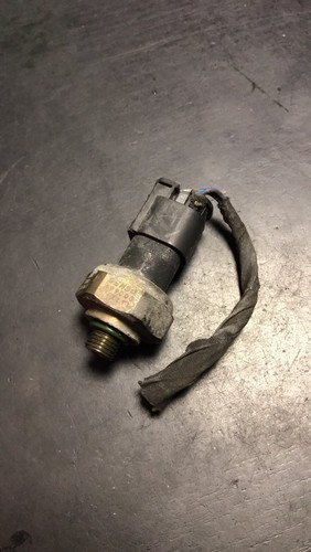 BMW 5ER E60 RHD / CONDITIONER DRUCKSENSOR / 8370623