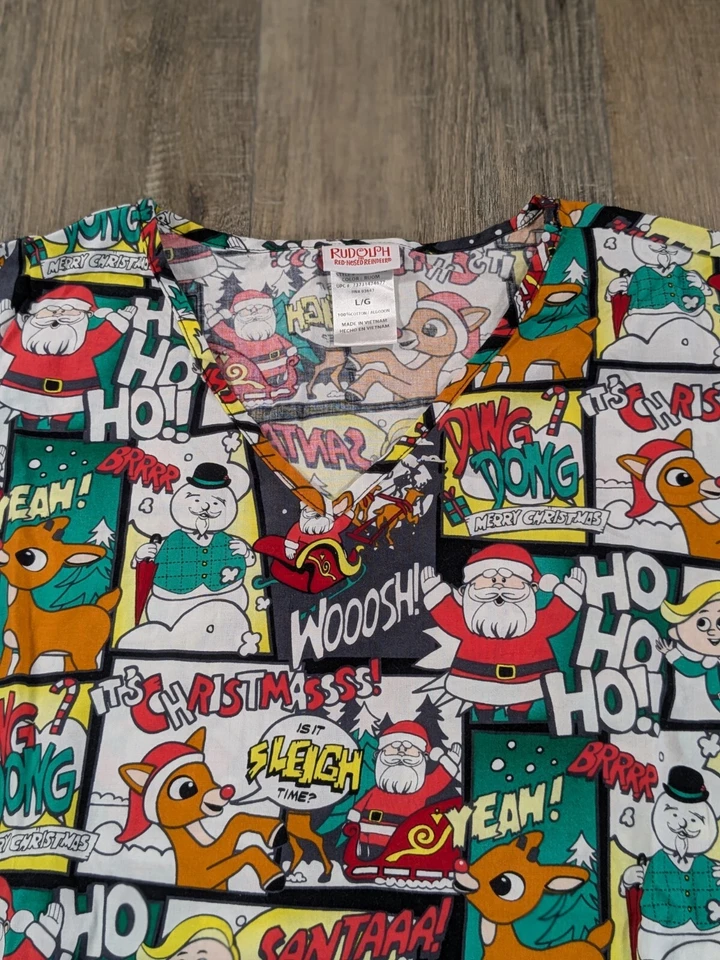 Rudolph Scubs Top Womens Large All Over Print Short Sleeve V Neck Christmas - Image 3 of 4