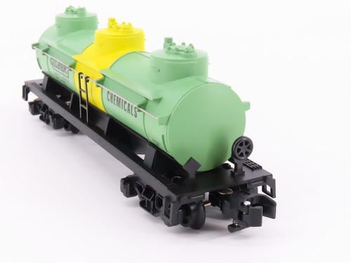 S Scale American Flyer 6-48437 GATX Gilbert Chemicals 3-Dome Tank Car 48437 - Bild 5 von 10