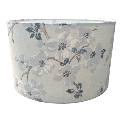 Lámpara de tela Laura Ashley Lona pato pizarra huevo gris plateado - Imagen 6 de 7