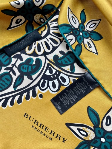 New Burberry Scarf Lucky Floral Yellow Gold Alhambra Green Flower Silk Wrap - Picture 15 of 21