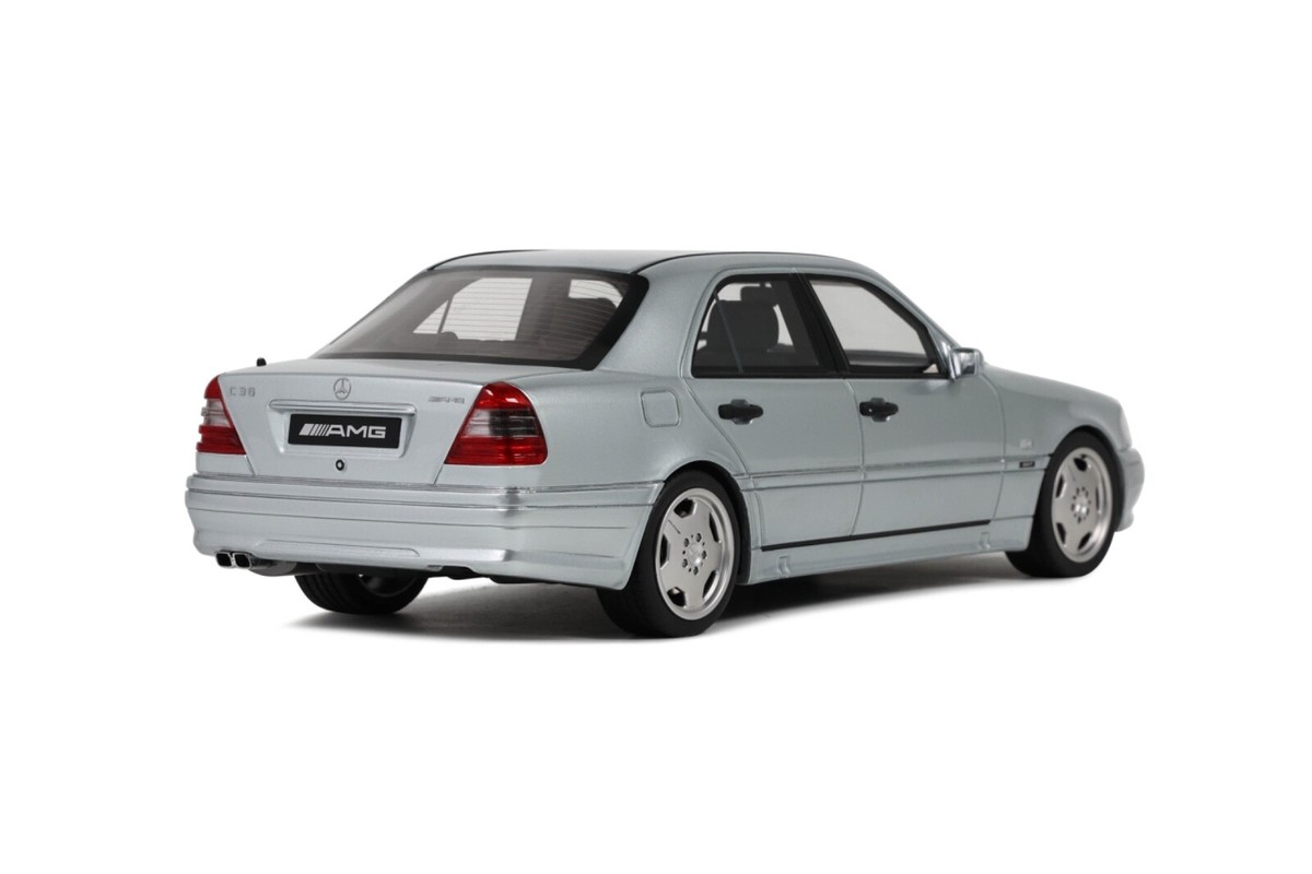 1/18 OTTO メルセデスベンツ(S124)AMG E36Tのちょい改造品 1/18 OTTO メルセデスベンツ(S124)AMG E36Tのちょい改造品